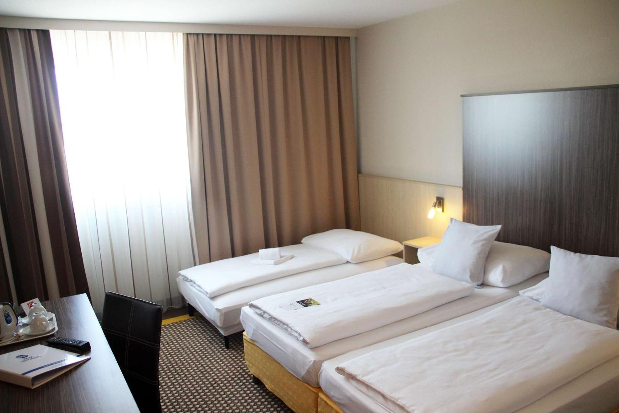 Best Western Smart Hotel Vösendorf Εξωτερικό φωτογραφία