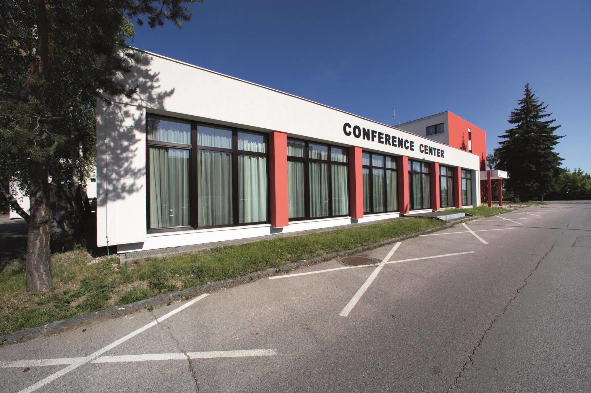 Best Western Smart Hotel Vösendorf Εξωτερικό φωτογραφία